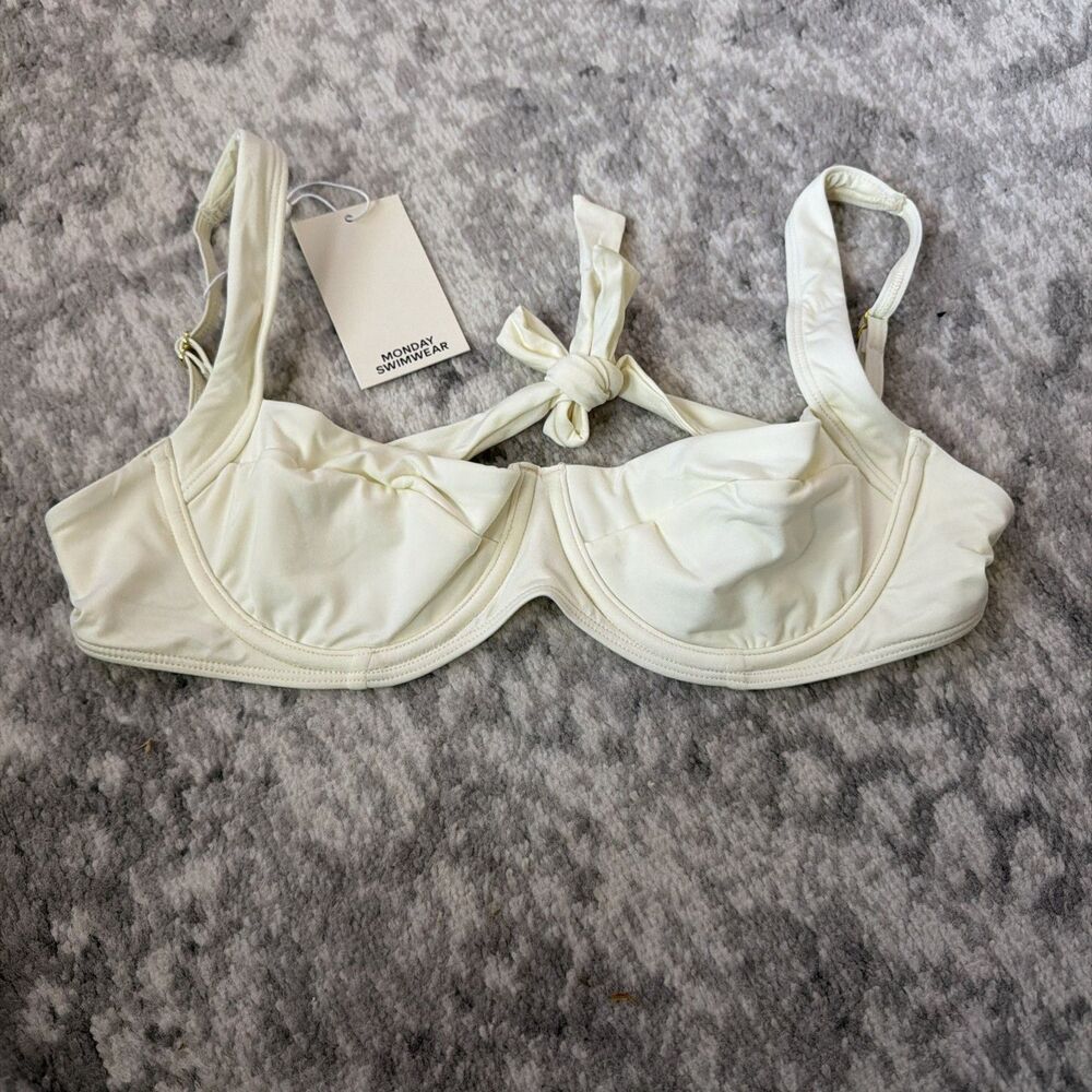 Monday Swimwear Sorrento Top Ivory M